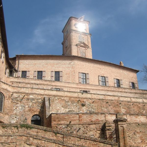 Montigllio Monferrato_castello_689x474